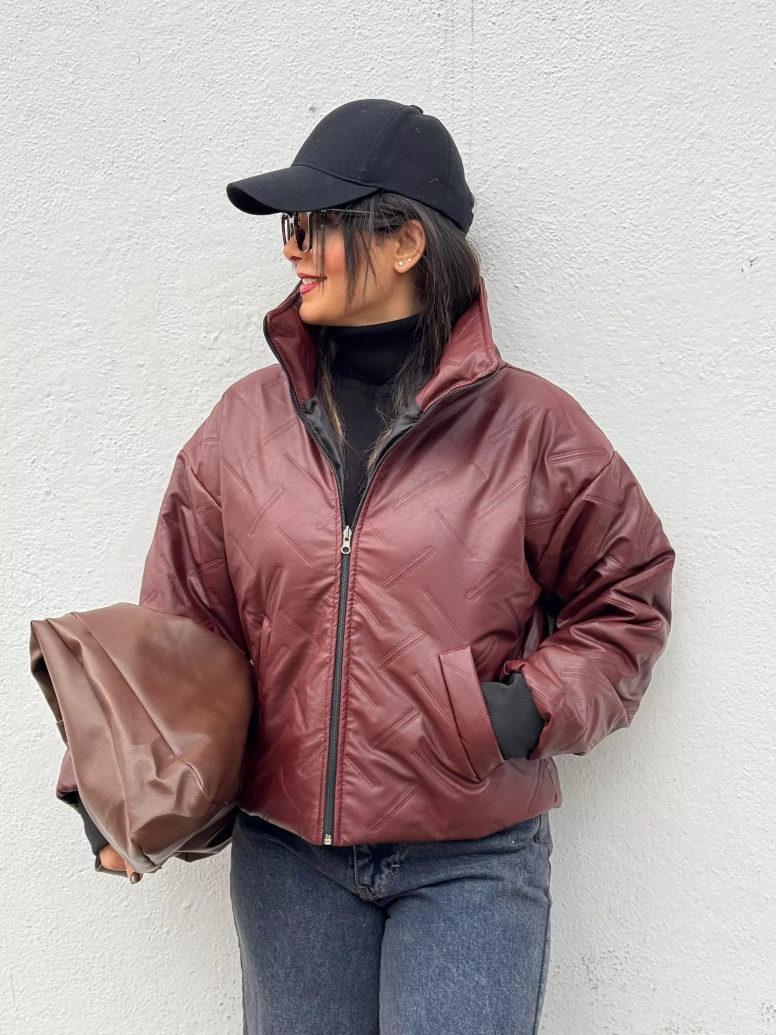 کاپشن چرم تیلور Teylor